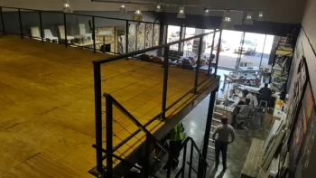 mezzanine floor